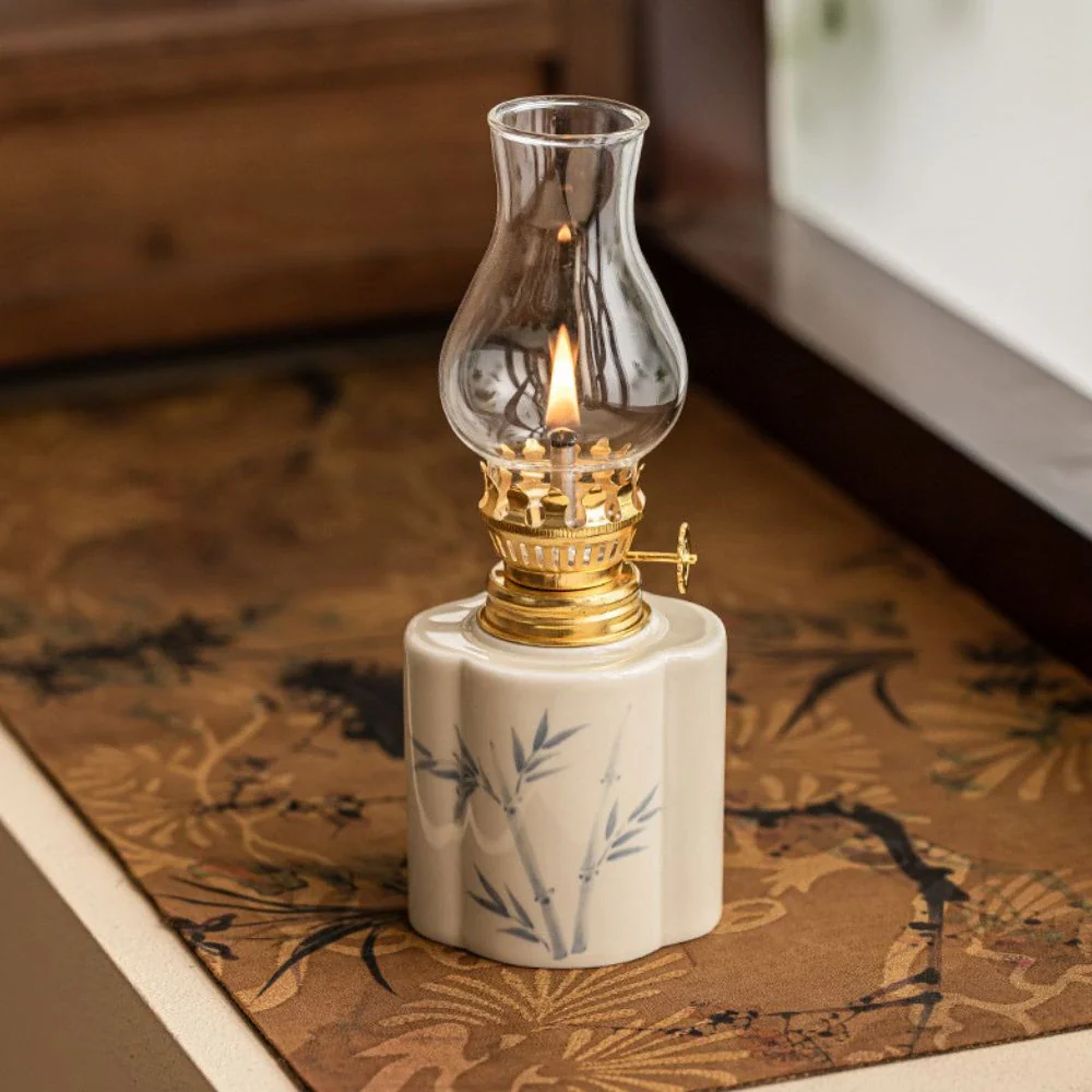 Emberbrush™ Oil Lantern - Image 4
