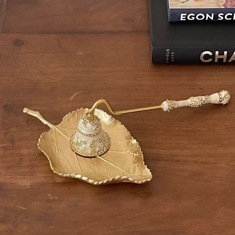Velisse⢠Candle Snuffer - Image 14