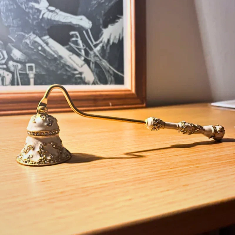 Velisse⢠Candle Snuffer - Image 17