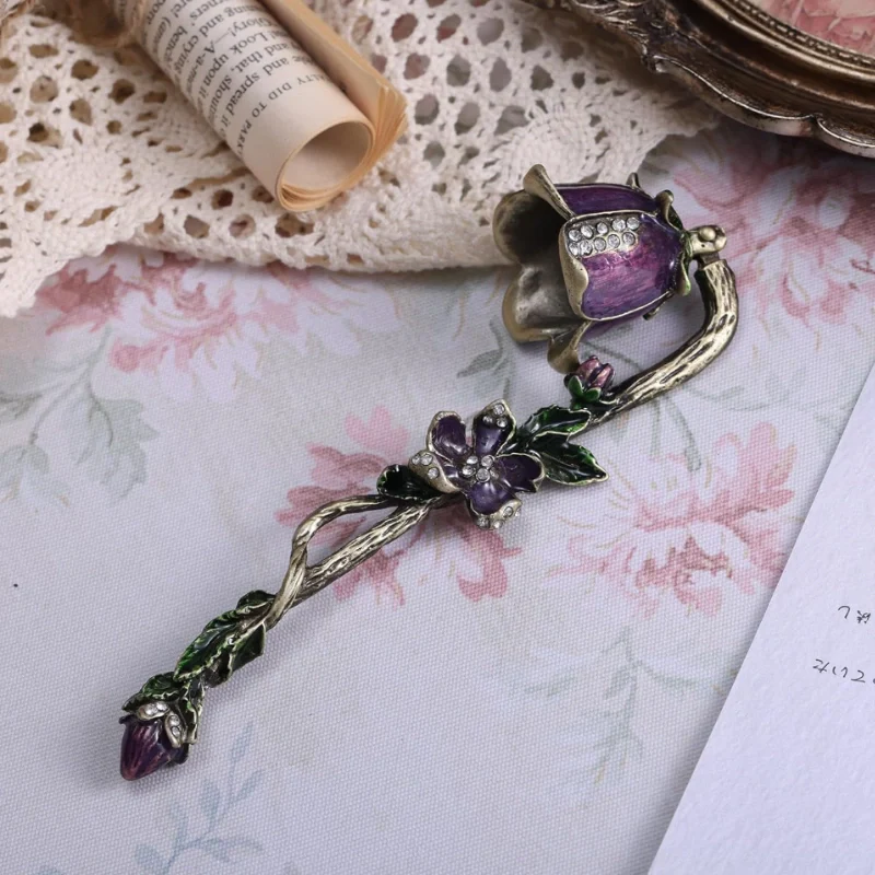 Velisse⢠Candle Snuffer - Image 3